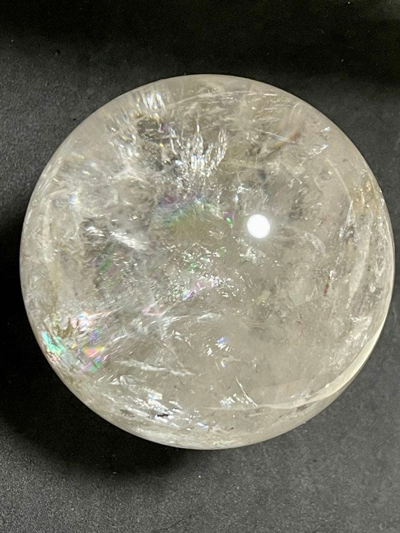値下げ　大サイズ　虹入り水晶　スフィア（丸玉）　約8cm 790g