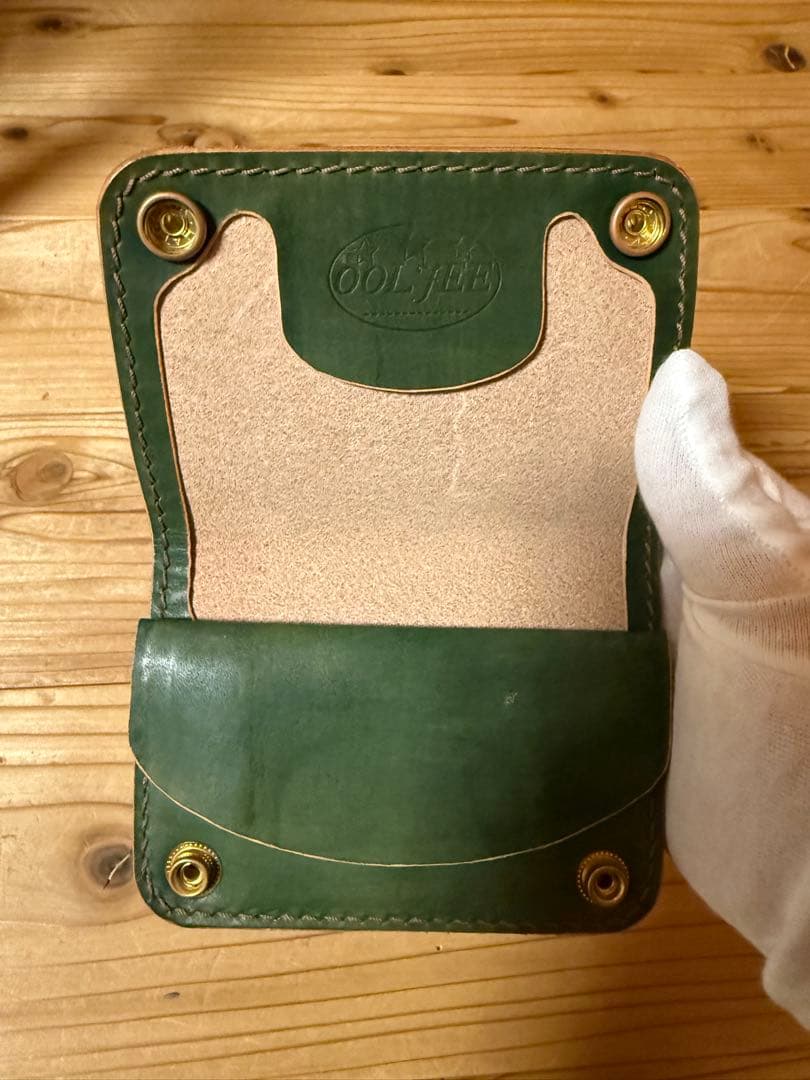 OOLJEE leatherミドルウォレット　トラッカーウォレット