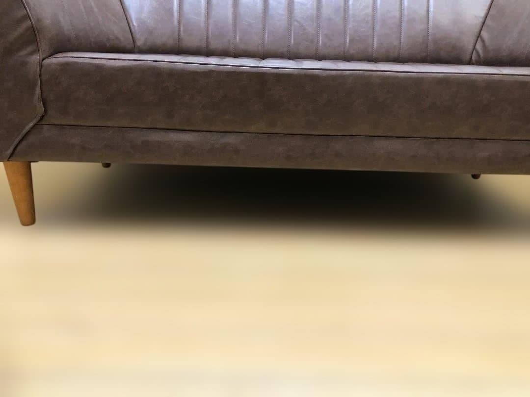 送料無料 2人掛けソファ レザー調 インテリアショップ カフェ風　112925