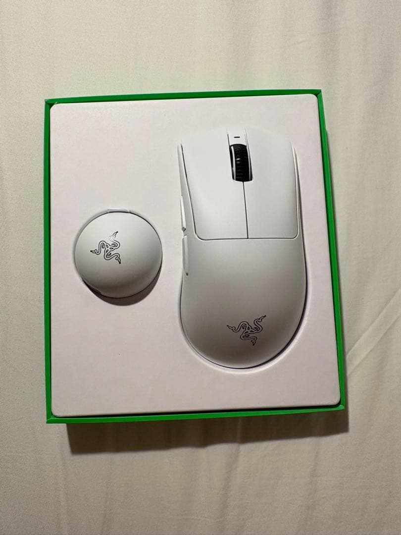 Razer DeathAdder V4 Pro ホワイト