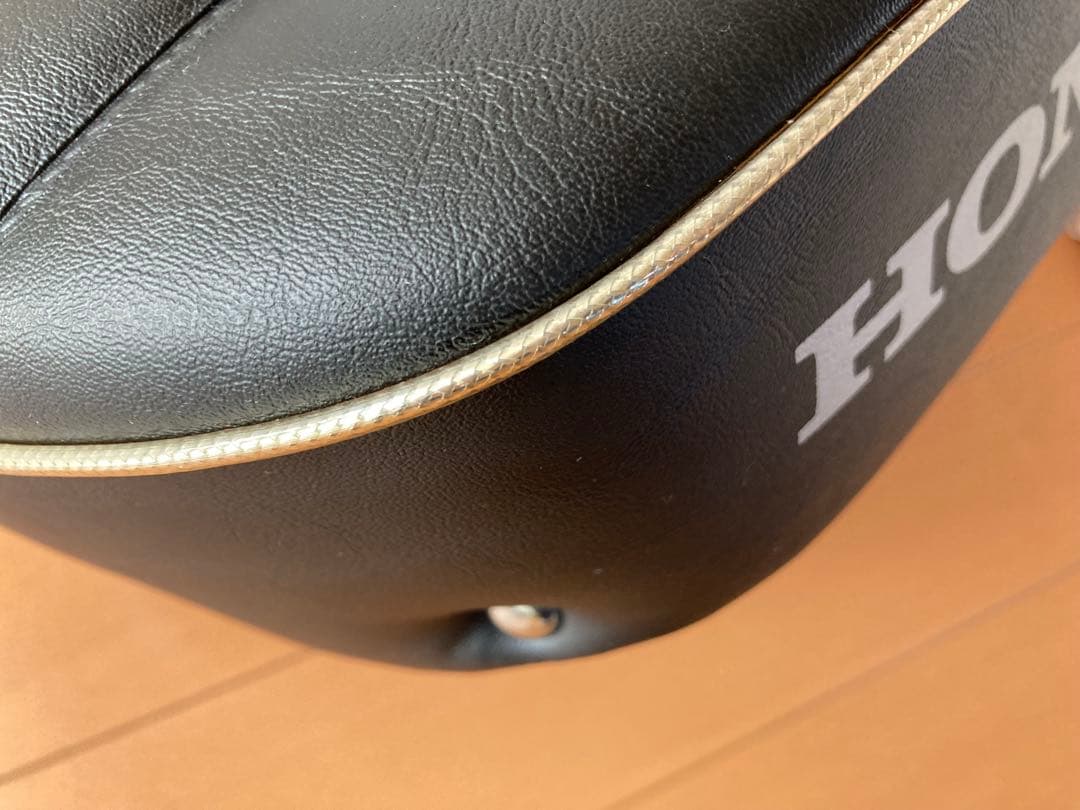 希少超美品送料込‼️HONDAモンキー純正ノーマルシート、クロ、新古品‼️