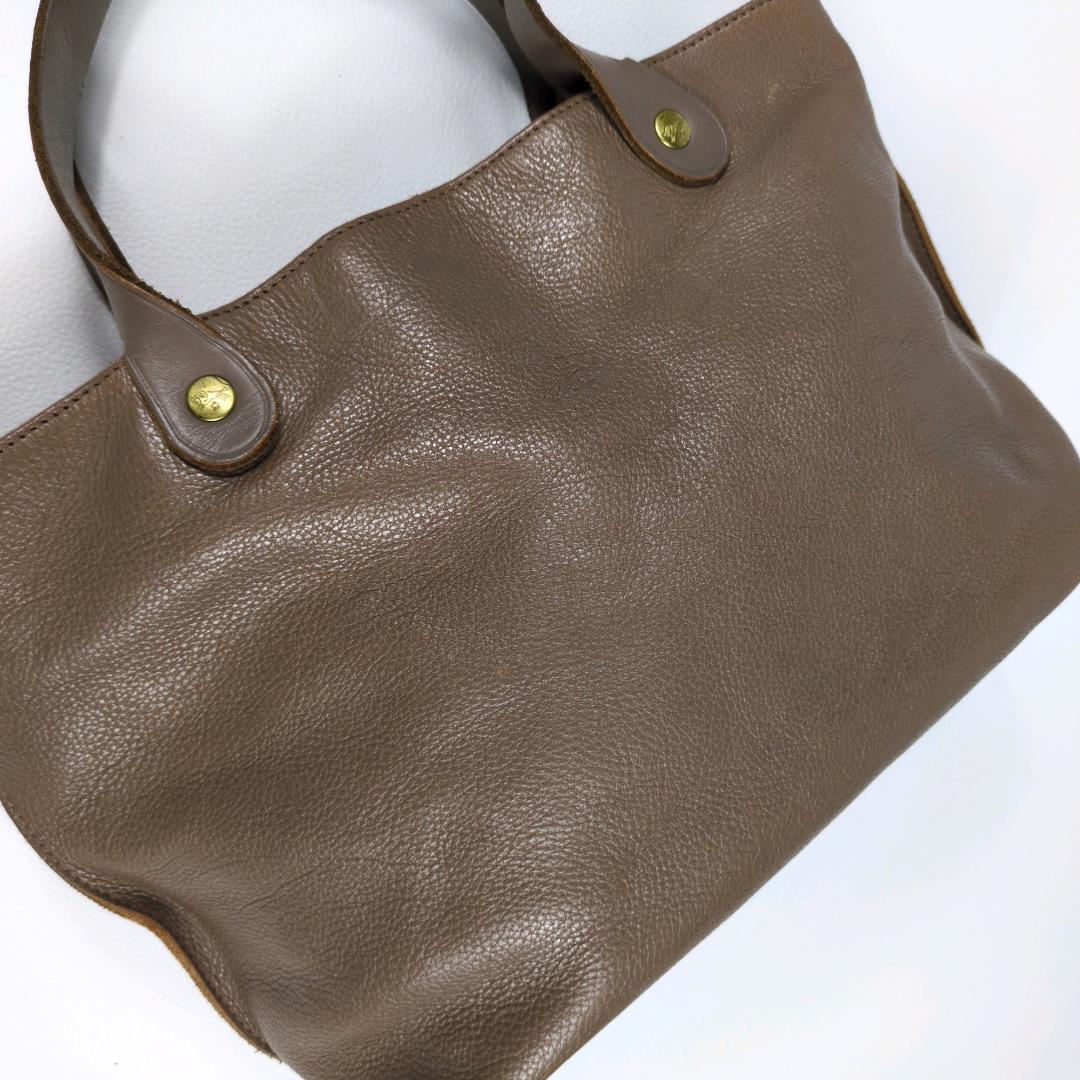 イルビゾンテ ハンドバッグ トートバッグ レザー グレージュ ロゴ型押し