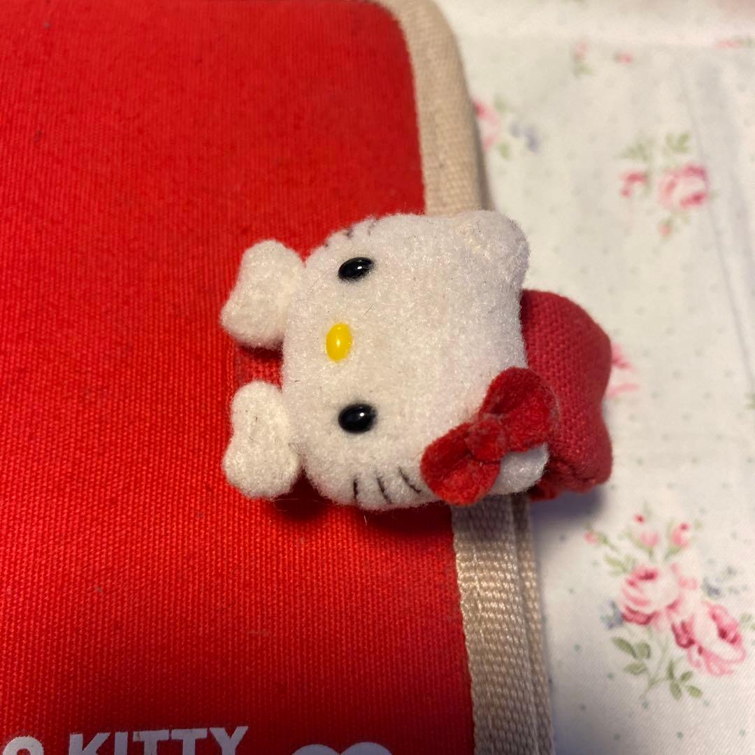 【レア】　ハローキティ　バインダー　中古品