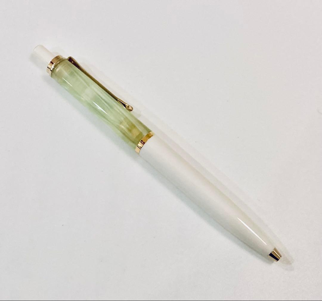 特別生産品◆ペリカン 高級ボールペン　K200 パステルグリーン　PELIKAN