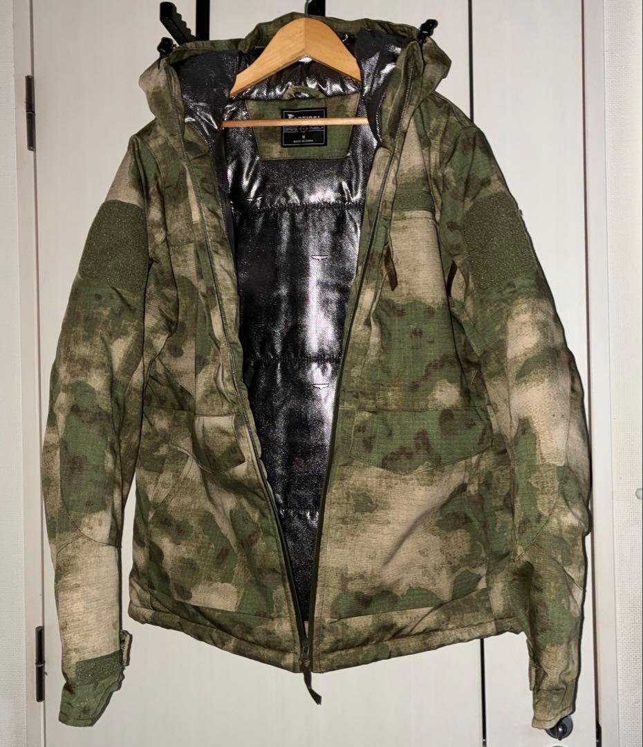 未使用極暖ロシア北朝鮮軍仕様迷彩防寒服内綿ブラックアルミ日本稀少品内綿ふんわり