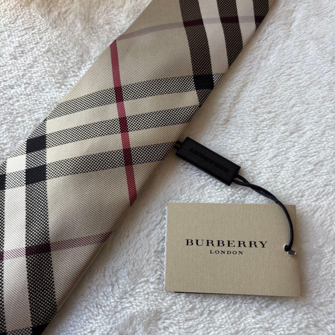✨未使用・タグ付き✨BURBERRY バーバリー ネクタイ　ノバチェック　現行