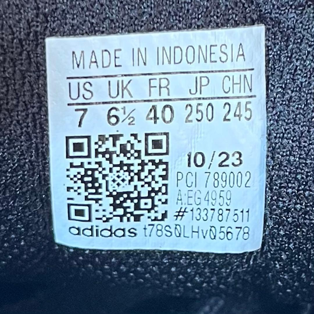 未使用級✨ アディダス スーパースター スニーカー　25cm 黒 4959