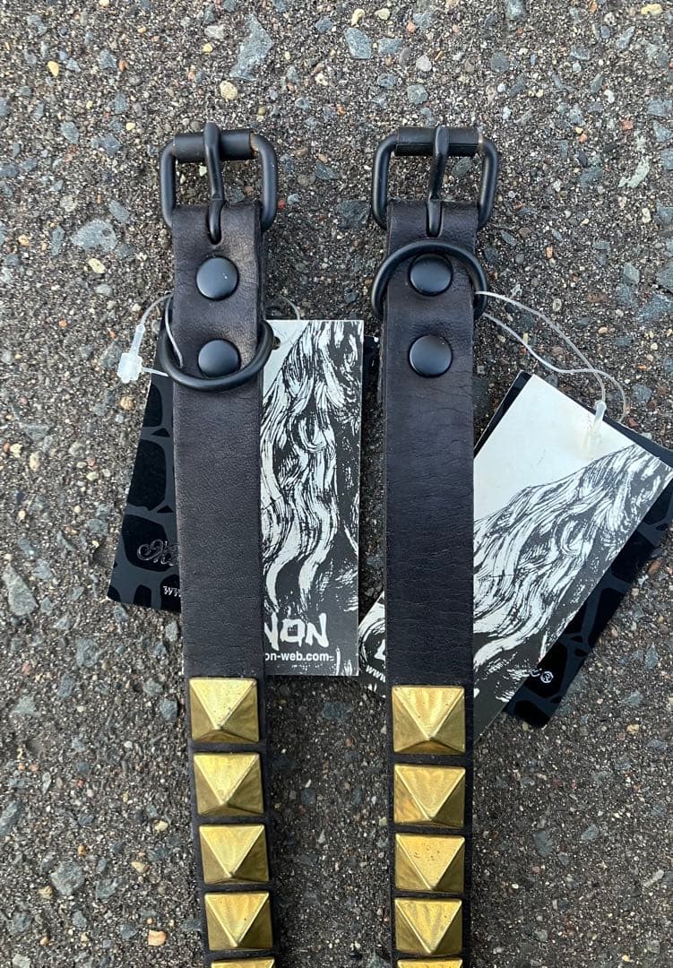 モダンパイレーツ 本革 スタッズベルト 鋲 W34 黒 金 ブラック