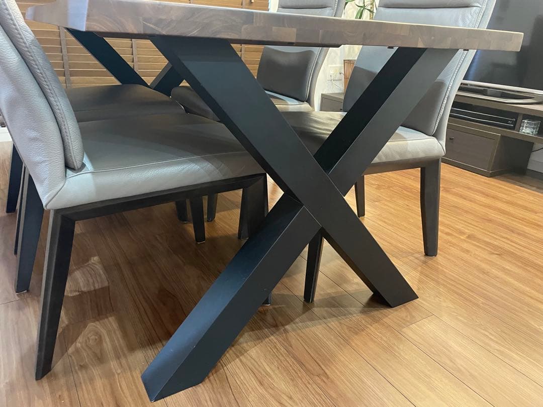 【2/13まで限定出品】ダイニングテーブルのみ（椅子は含みません）