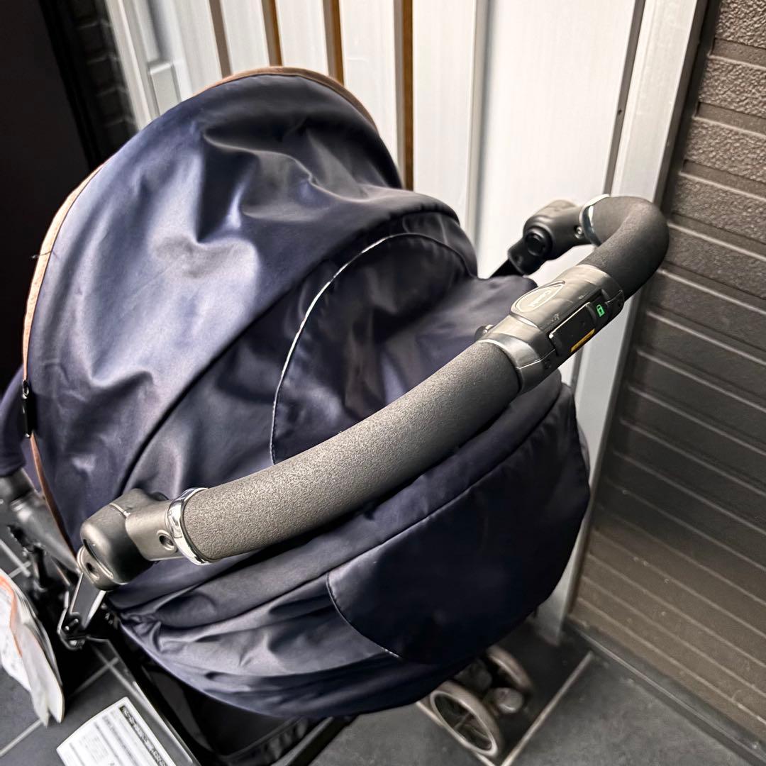 スゴカル４キャスCompact コンビ combi ベビーカー