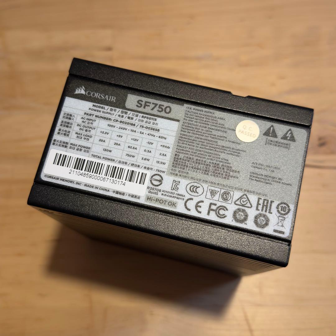 Corsair SF750 750W SFX電源ユニット 80+Platinum