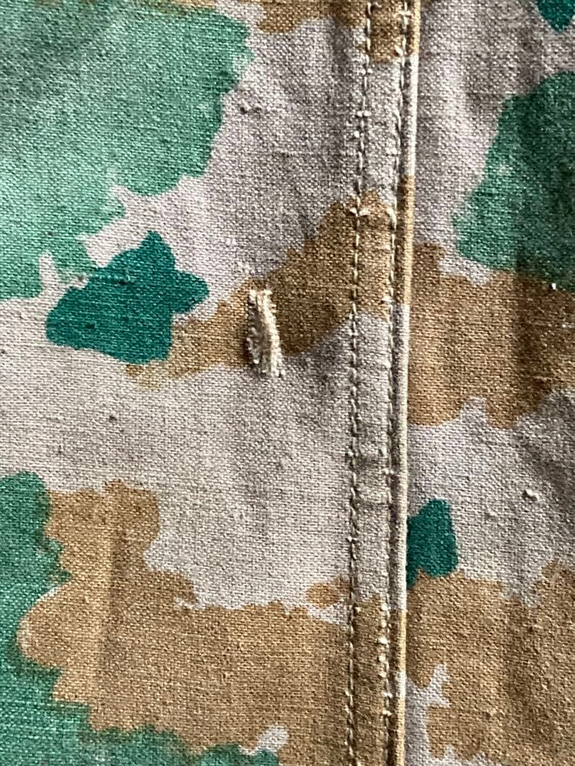 東ドイツ軍 ブルメンターン　フローラルカモ　 ポンチョテント（軍幕②）1枚