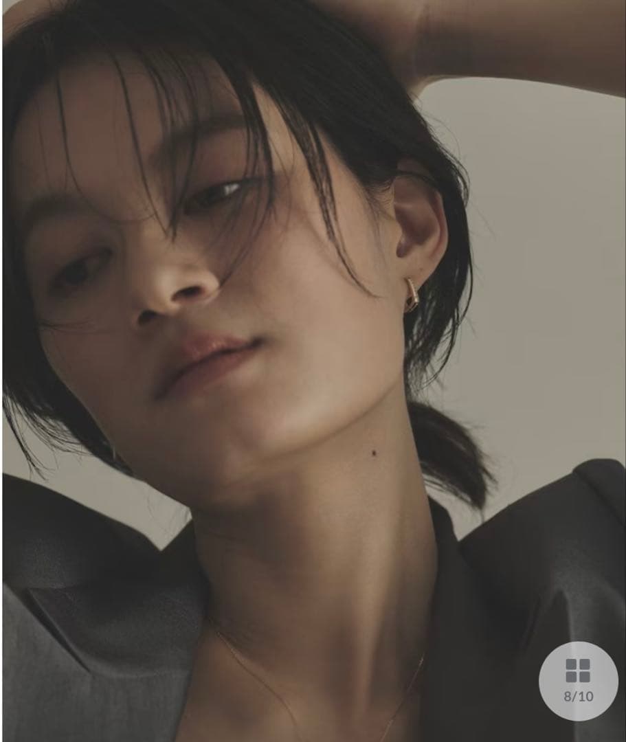 COCOSHNIK ピアス　K10 イエローゴールド　ダイヤモンドスクウェア