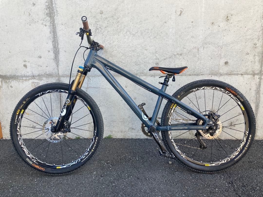 サンタクルズ JACKAL フレームのみ ダートジャンプ transition