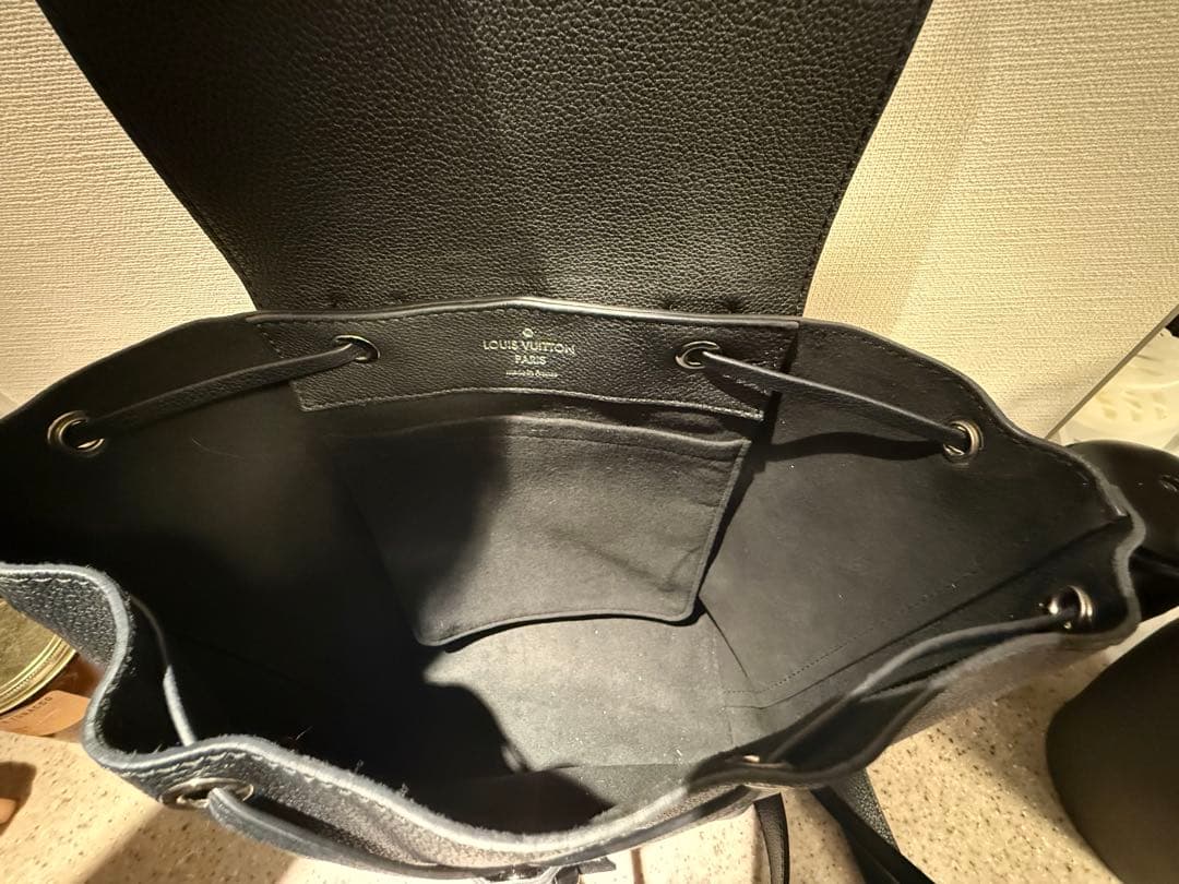 Louis Vuitton ブラック リュック