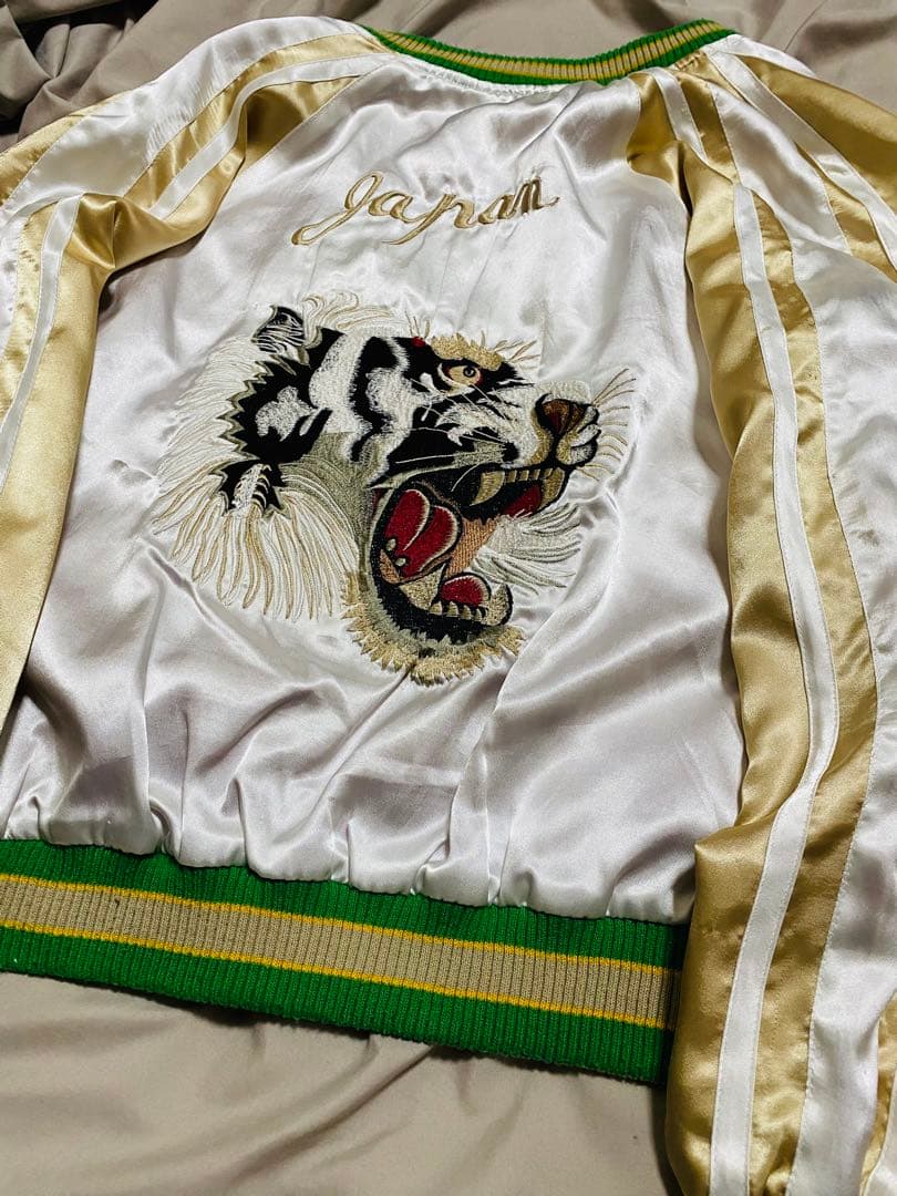 DRAGON 日本限定 スカジャン 龍虎 サテン vintage 2面使う