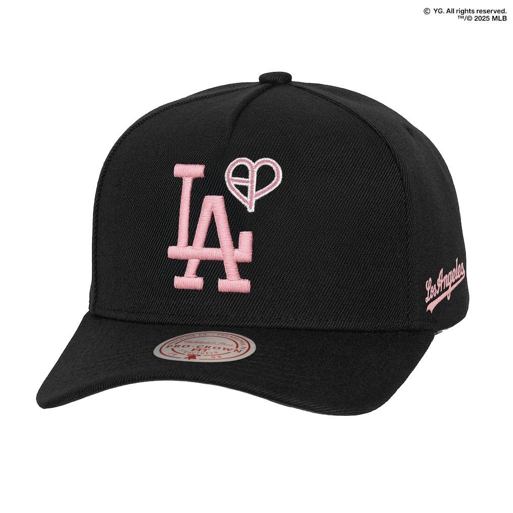 LA Dogers × BLACKPINK コラボキャップ MLB lisa着用