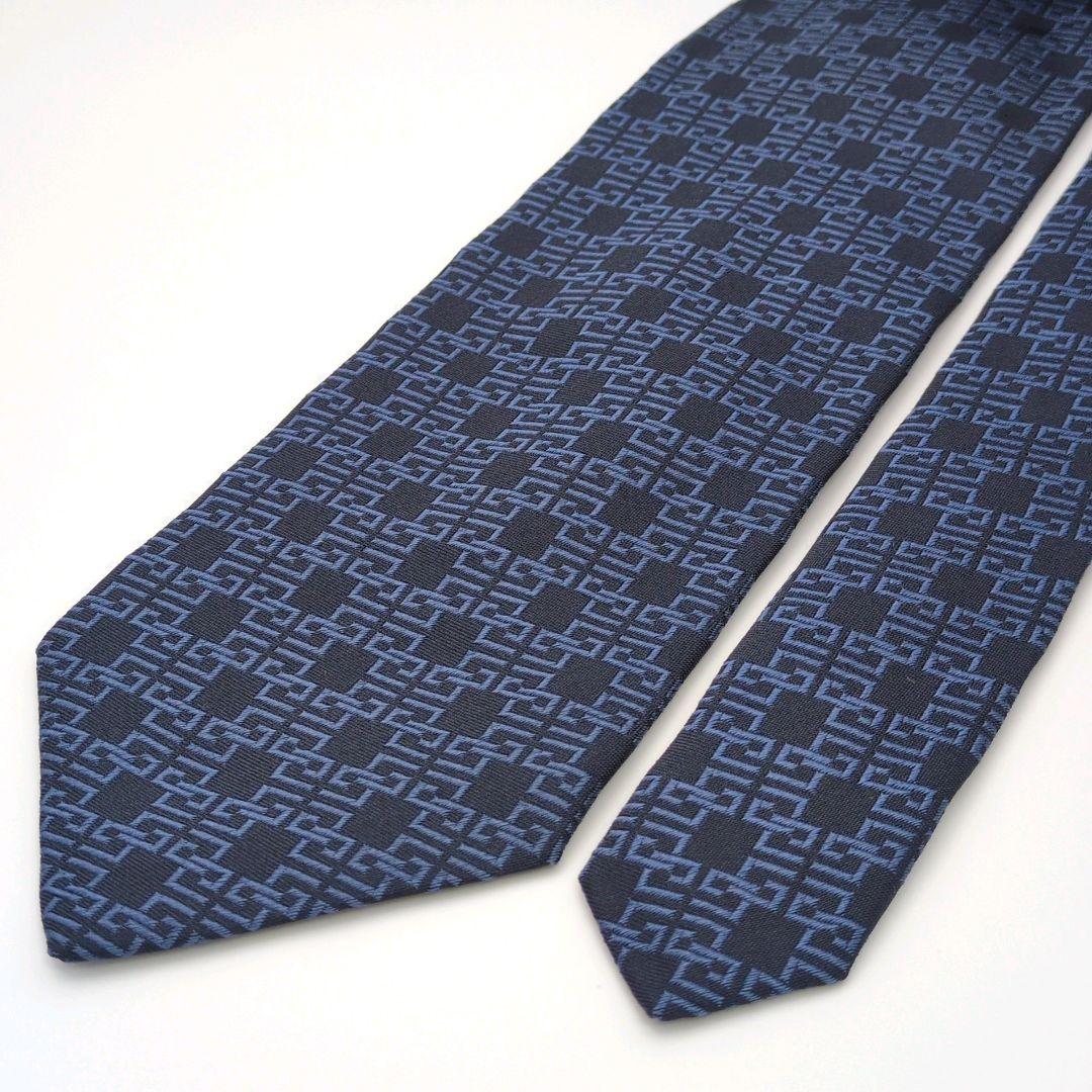 【新品未使用】ジバンシー ネクタイ ネイビー 4Gロゴ ジャガード【イタリア製】