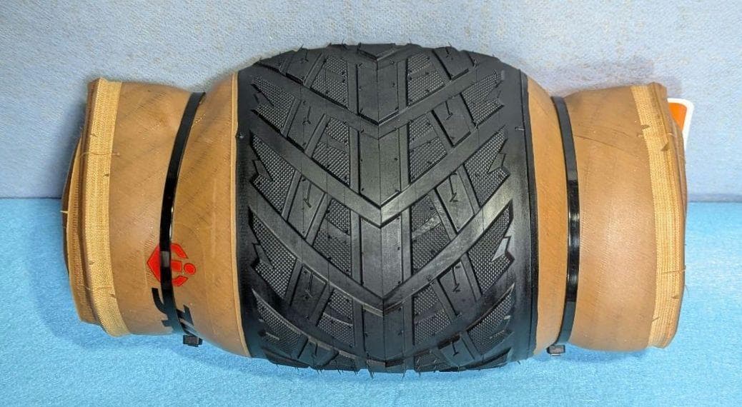 Jilüer 26×4.0 ファットバイク用 セミスリックタイヤ ペア