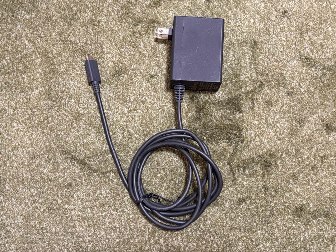 H*K様 Switch 一式セット（箱なし）+ケース付 即決購入可