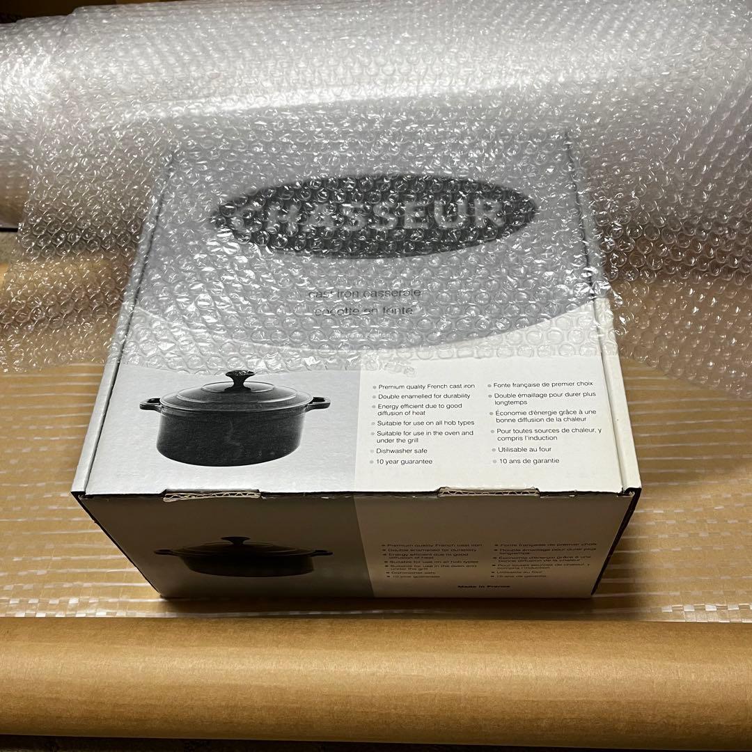 シャスール　ラウンドキャセロール　20cm ピンク　未使用