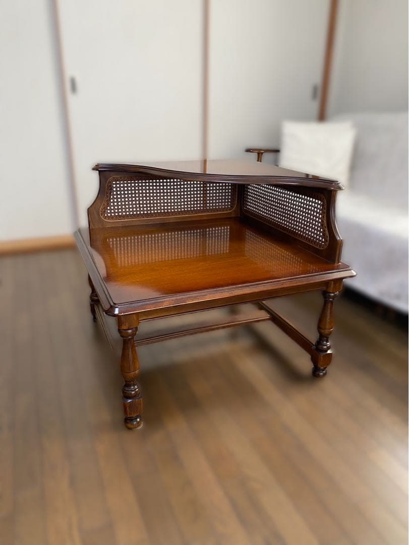 カリモク コロニアル コーナーテーブル