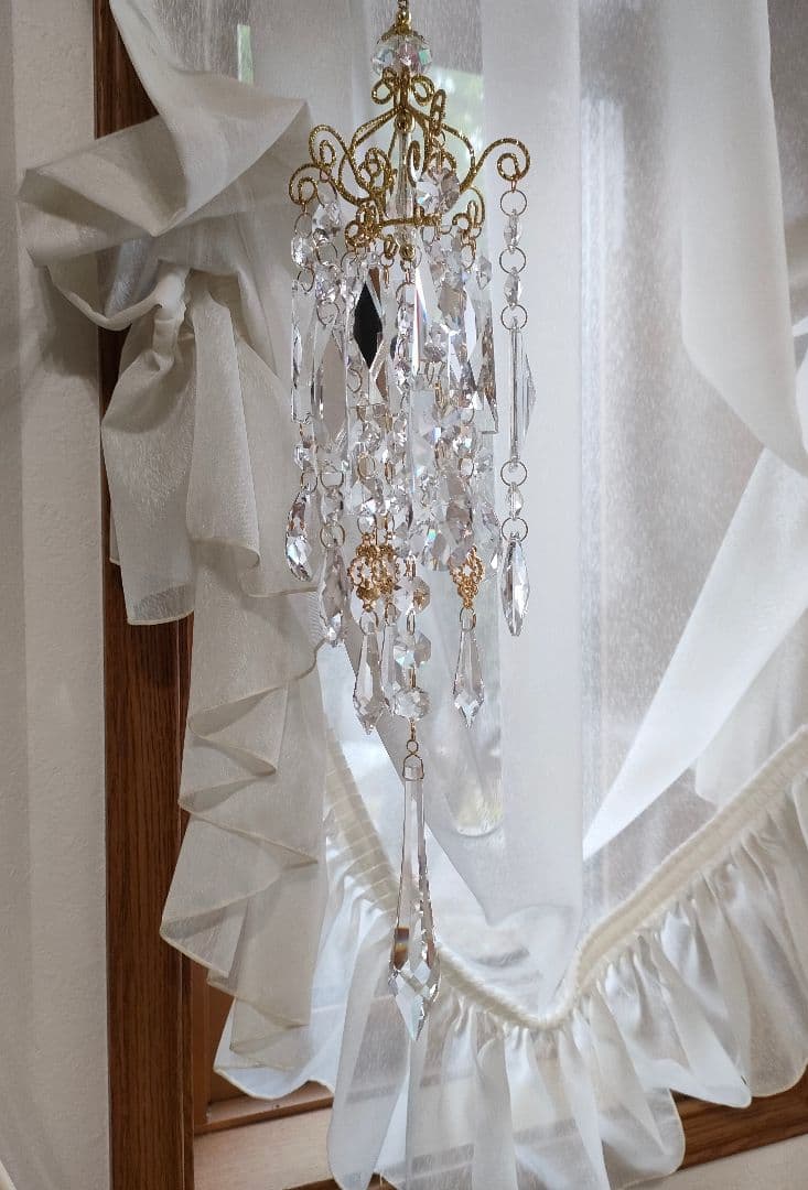 スワロフスキー✨️シャンデリア☆Coffin stone