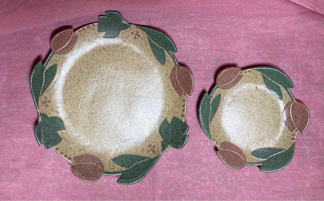 苔色工房　田中遼馬　大皿小皿セット　チューリップ　ミントグリーン・ピンク　新品