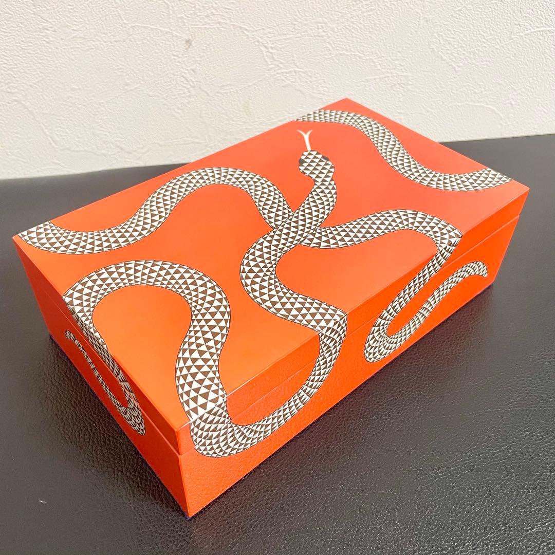 Jonathan Adler 収納ボックスEden Lacquer Box