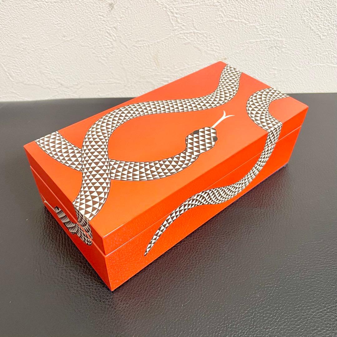 Jonathan Adler 収納ボックスEden Lacquer Box