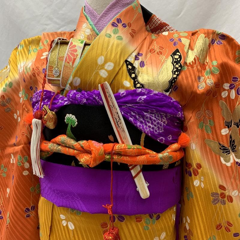 601ag29□七五三 七歳 女児 着物&袋帯 金彩 蝶□美品