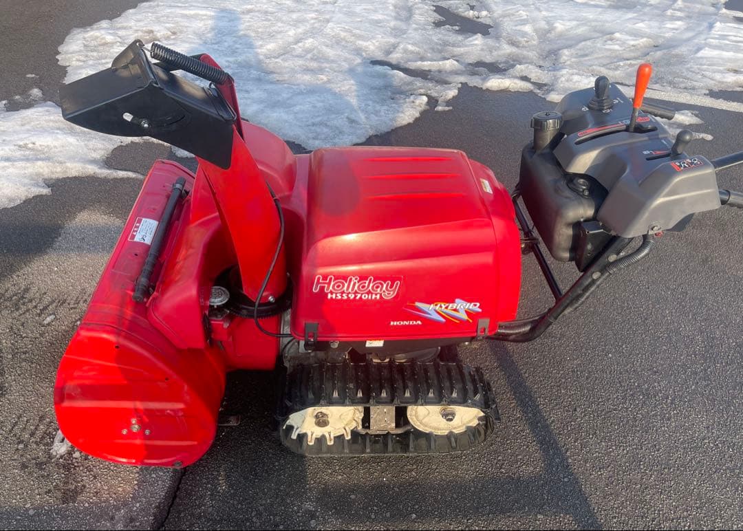 整備済　ハイブリッド除雪機　HSS970i H.