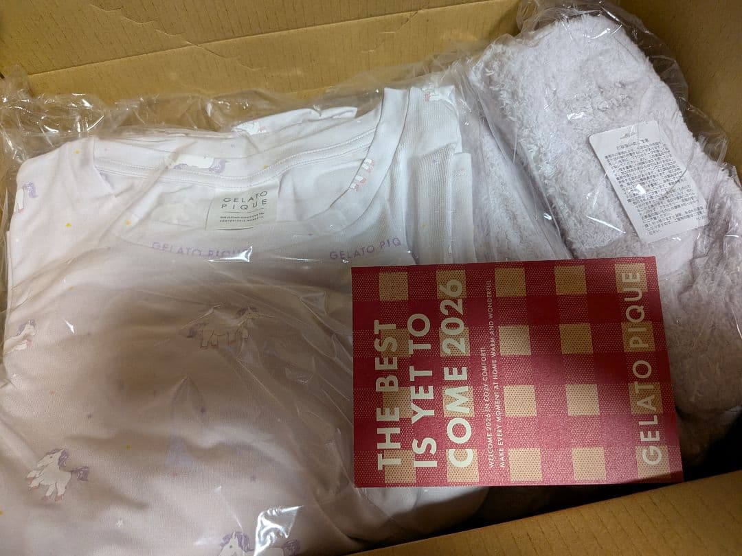 GELATO PIQUE HAPPY BOX 2026 A　抜きなし！