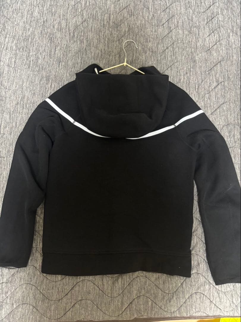 テックフリースキッズセットアップキッズサイズサイズL(着画あり)