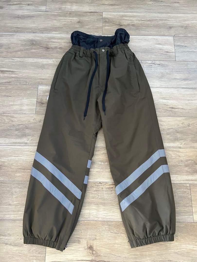 ランゴネームレスエイジ　メンズスキースノボウェア　XLサイズ