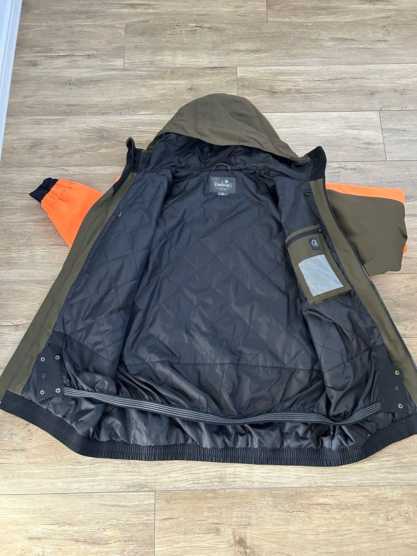 ランゴネームレスエイジ　メンズスキースノボウェア　XLサイズ