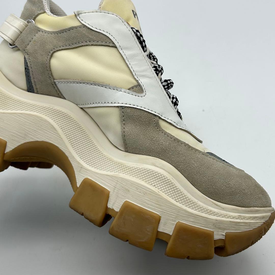 プラダ　PRADA ペガサス　スニーカー　厚底