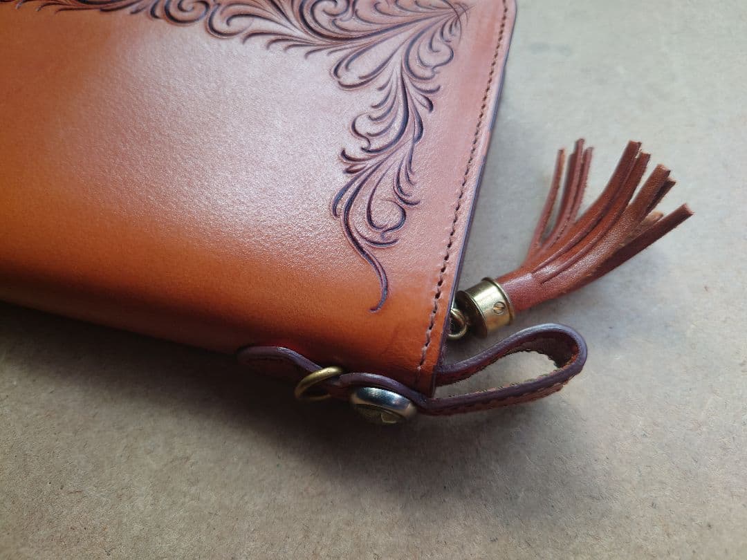 KC’S ラウンドファスナー長財布