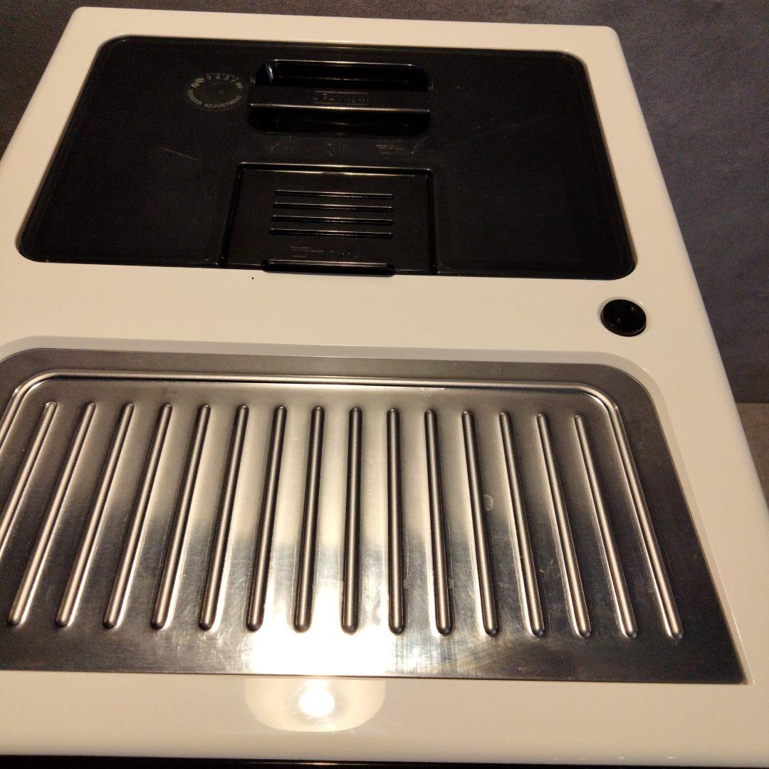 デロンギ エレッタカプチーノイーヴォ ECAM46860