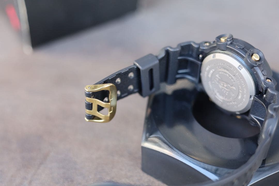 未使用品 G-SHOCK DW-8200B フロッグマン ブラックゴールド未使用