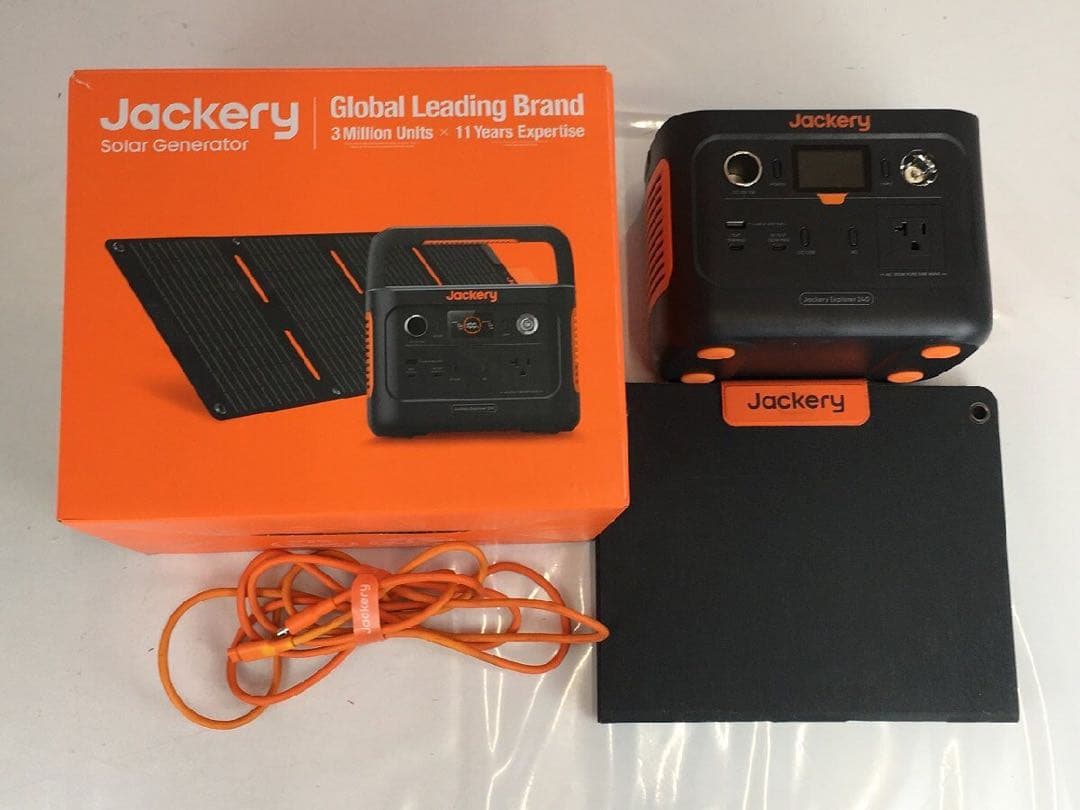 発電機・ポータブル電源 Solar Generator 240 40W mini JSG-2404A