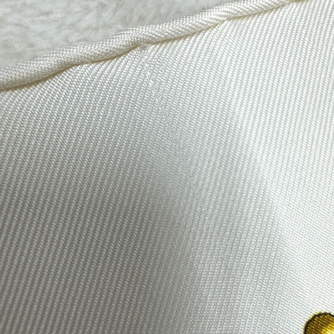 エルメス　カレ90 スカーフCavaliers d'Or　黄金の騎士 ホワイト