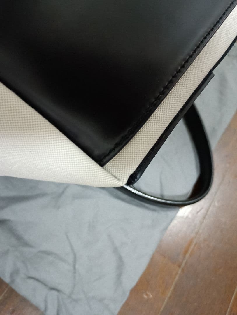 正規品希少★美品★BALENCIAGA トートバッグ ホワイトカバスS花柄