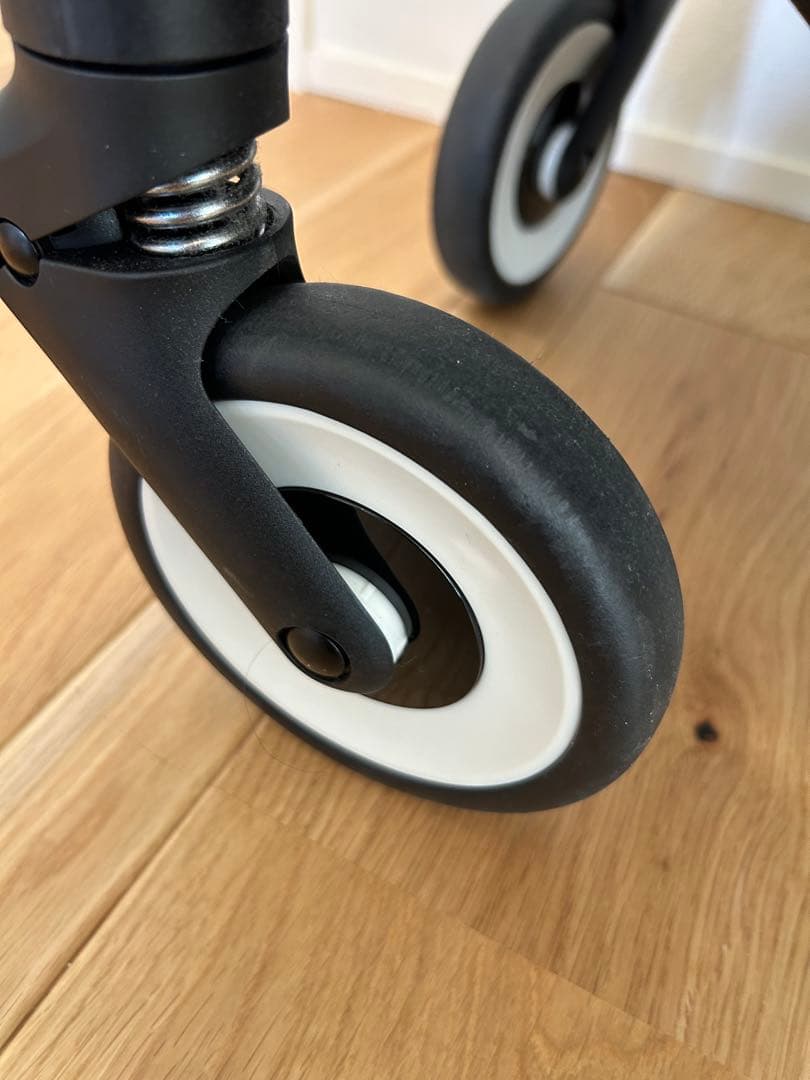 送料込☆サイベックス　cybex リベル　ストーミーブルー　2024 バンパー付