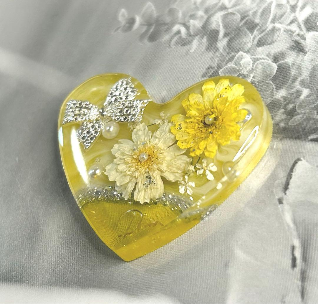 レジンヘアゴム・ポニーフック・ブローチ・ネックレス・ホルダーNo.924