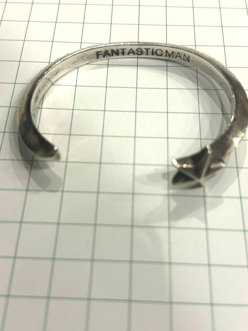 FANTASTIC MAN シルバー バングル