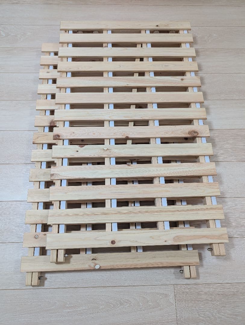 【美品】ニトリ 2つ折りヒノキすのこベッド セミダブル