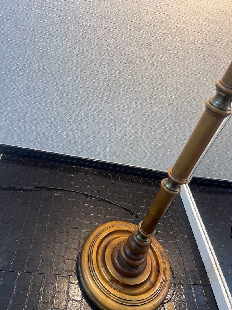 希少！送料込‼️昭和レトロ　アンティーク　フロアライト・スタンド照明