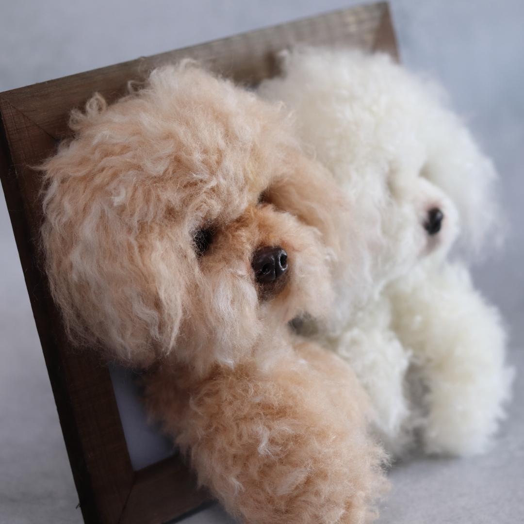 羊毛フェルト いおさま　トイプー　フレーム　ハンドメイド　オーダー