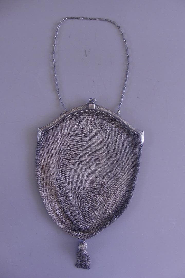 アールヌーボー　イブニングバッグ（ヴィンテージ）